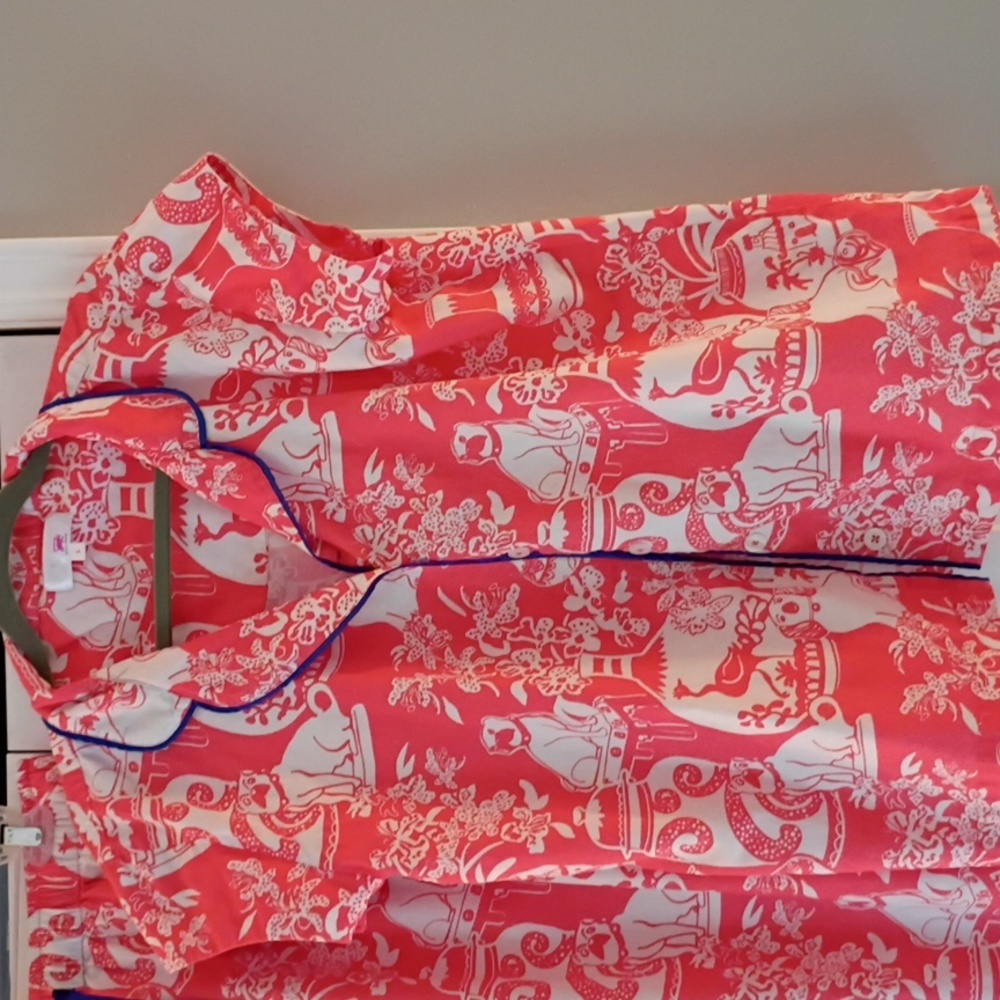 Coral and White Pajama Set with Dogs, Vases, Flowers Print